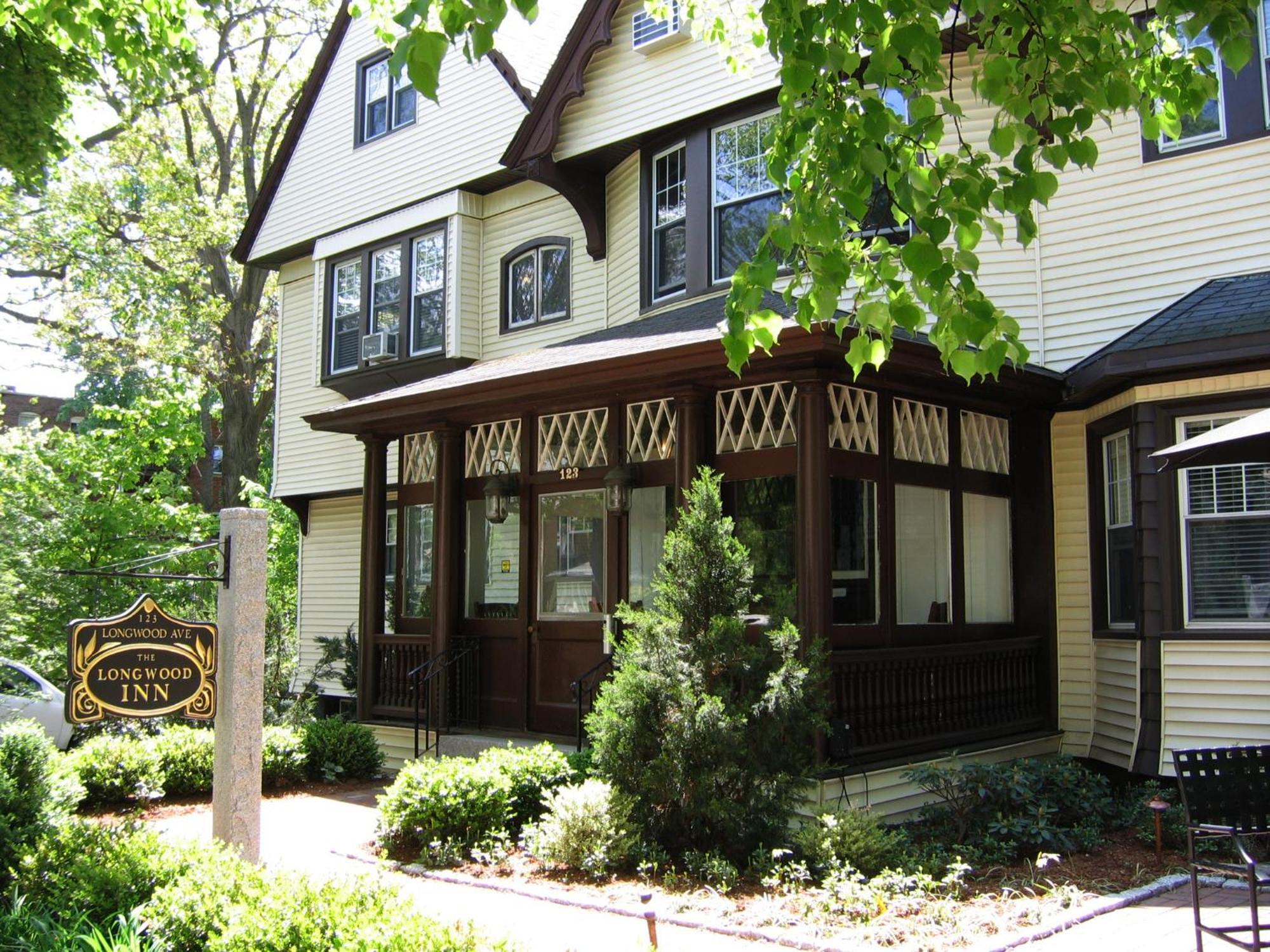 Longwood Inn Brookline Eksteriør bilde