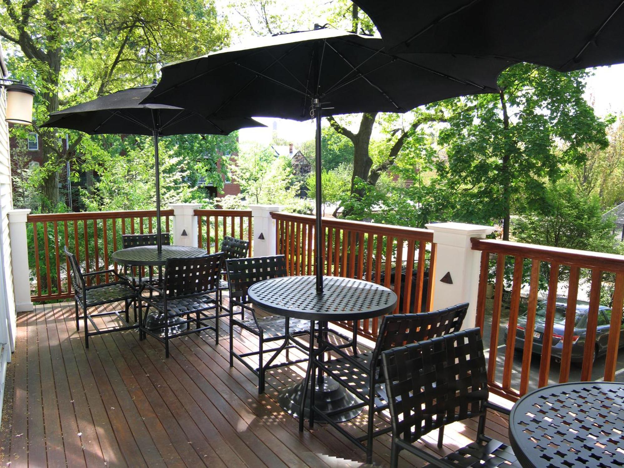 Longwood Inn Brookline Eksteriør bilde