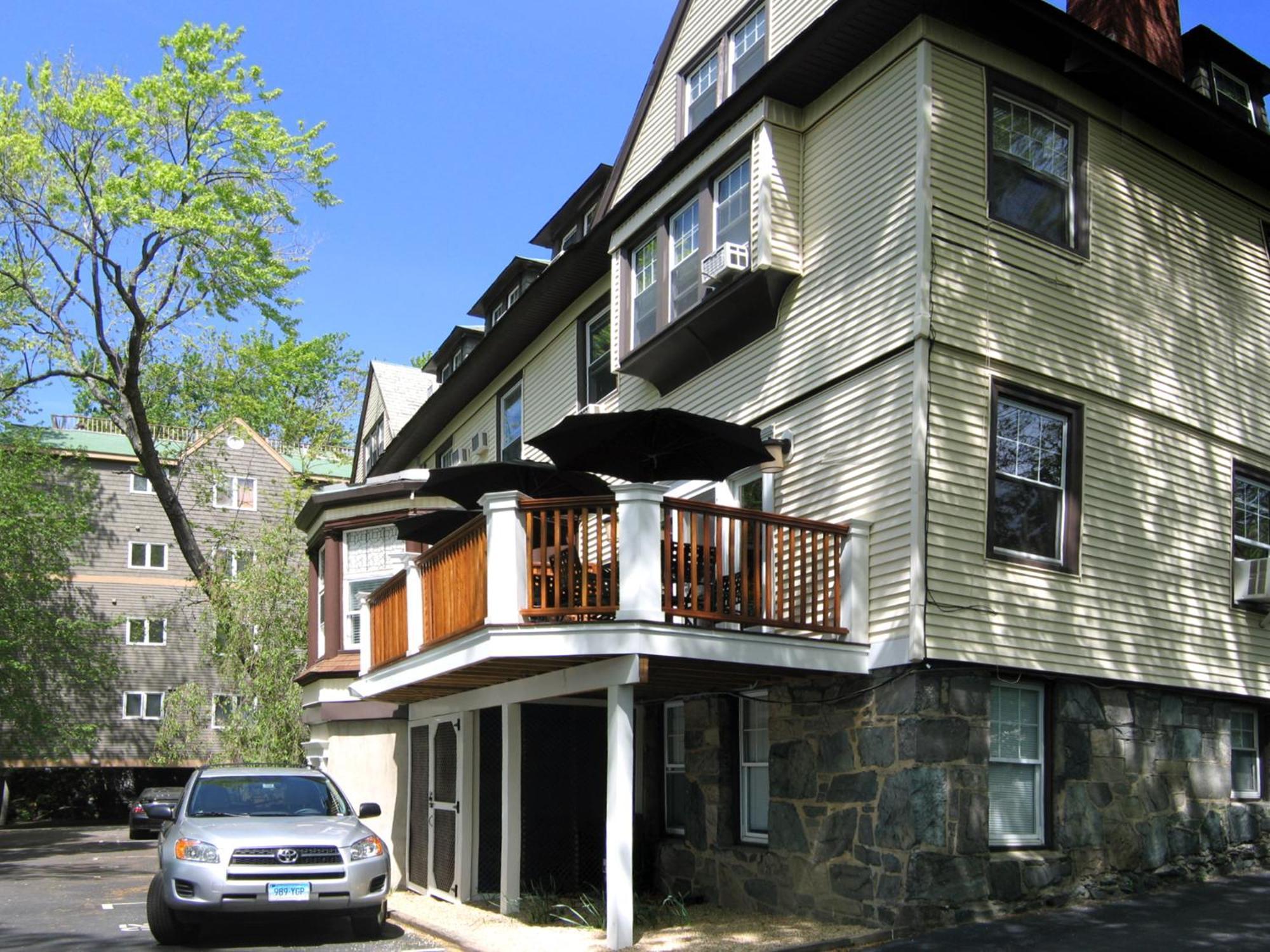 Longwood Inn Brookline Eksteriør bilde